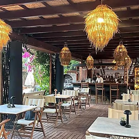 Dolce Luxury Отель